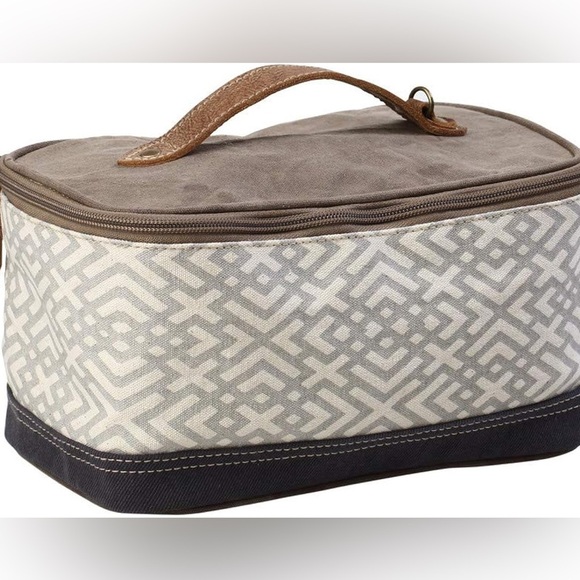 Myra Bag Accessories - Myra Bag X Design Upcycled Canvas Makeup Accessories Shaving Kit Bag S-1195